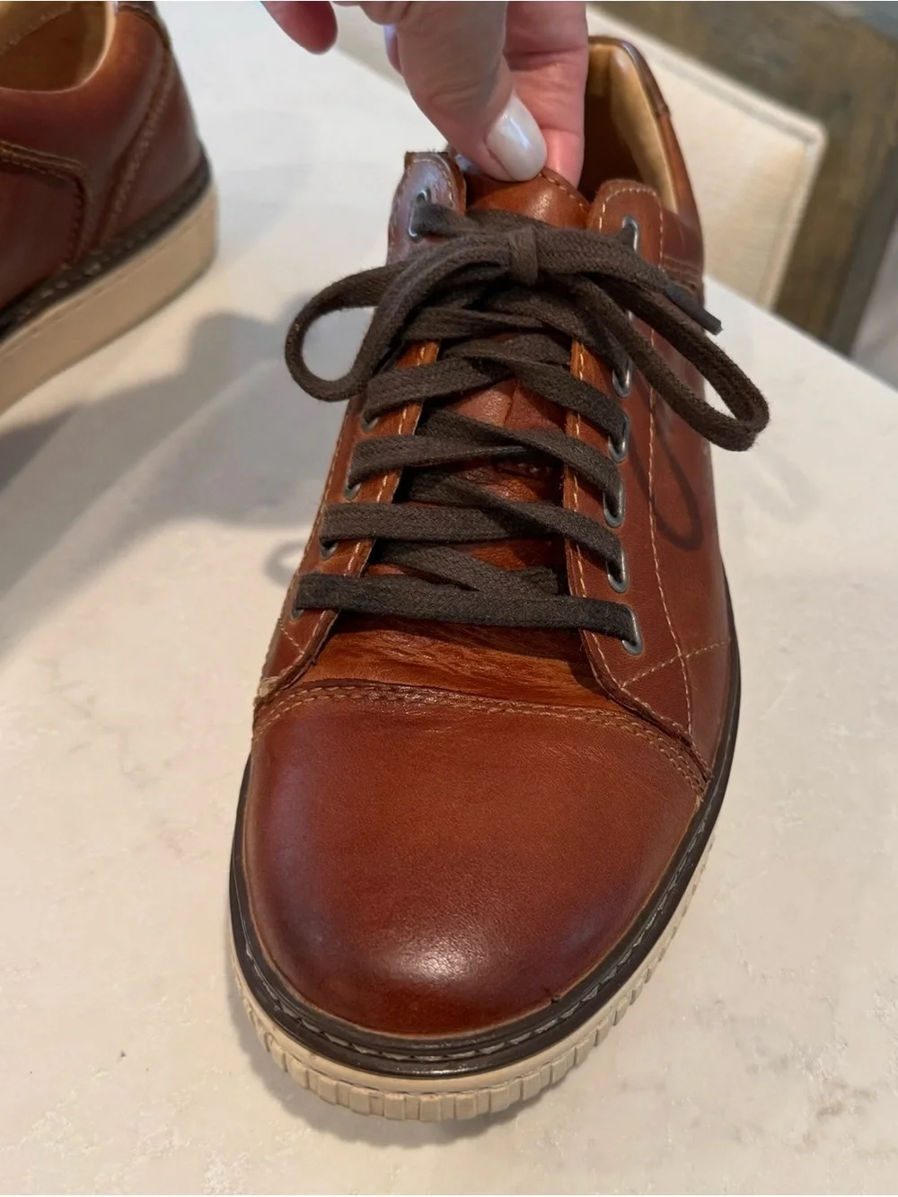 Johnston & Murphy Leather Sneaker Sz 8.5